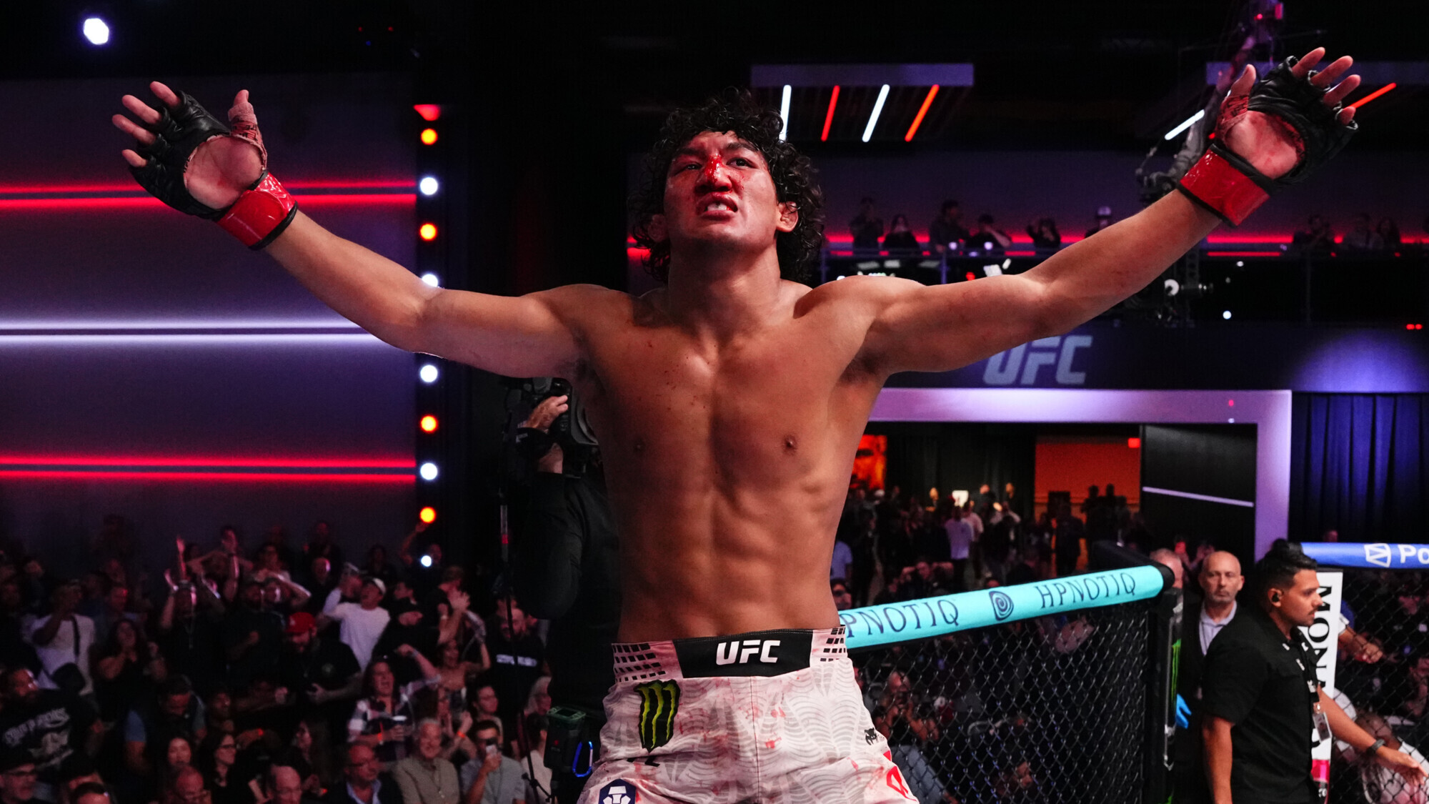 richest fighter in ufc